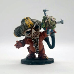 Alien with alien gun :-)